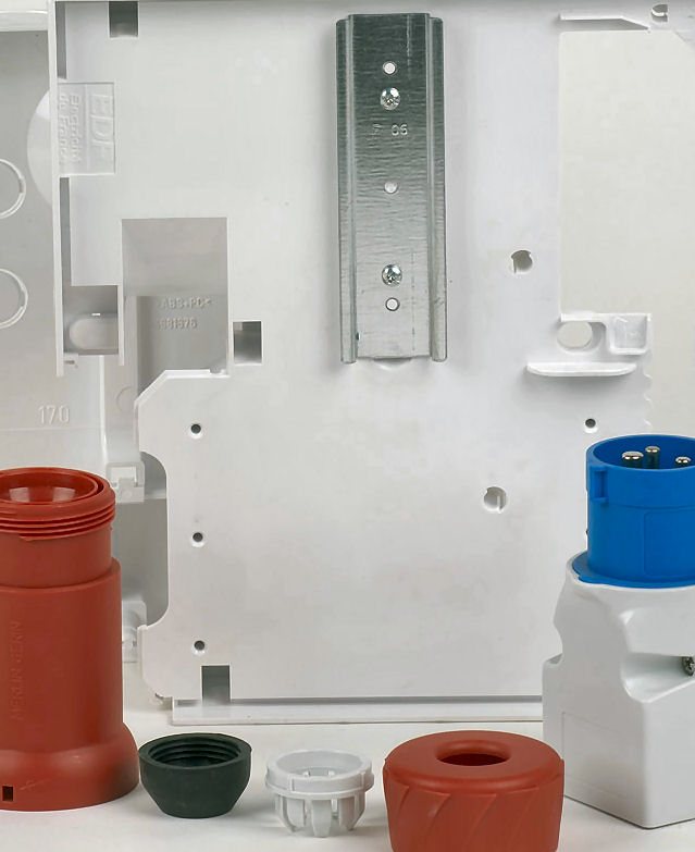 Premontaggio e inserimento di componenti